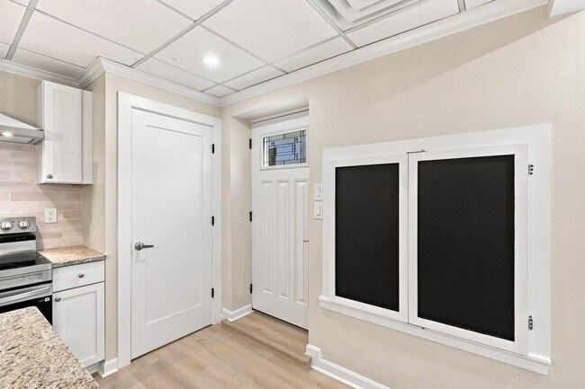 Foto del edificio - 324 Essex St