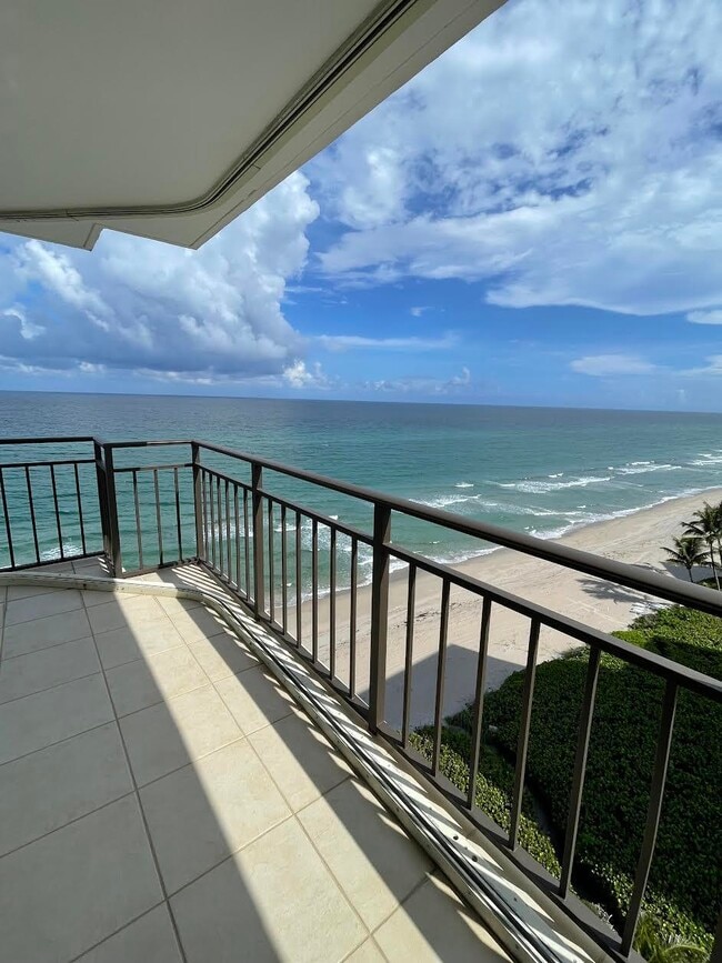 Building Photo - 3009 S Ocean Blvd