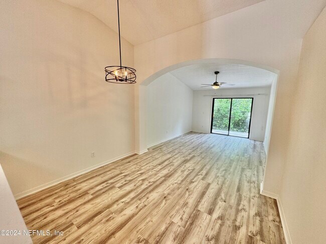 Building Photo - 736 Ginger Mill Dr