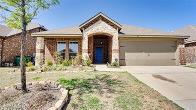 Building Photo - 107 Arborside Dr