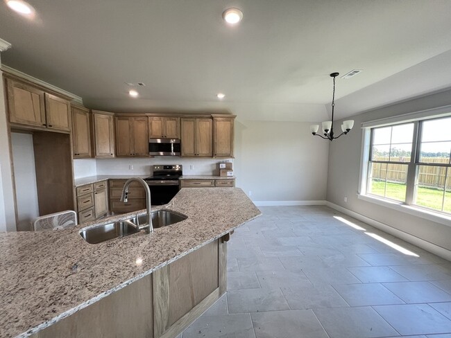 Building Photo - Single-Family Home- Beautiful Wellington Plan