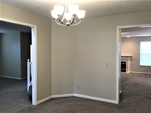 Foto del edificio - 1247 Turfway Dr