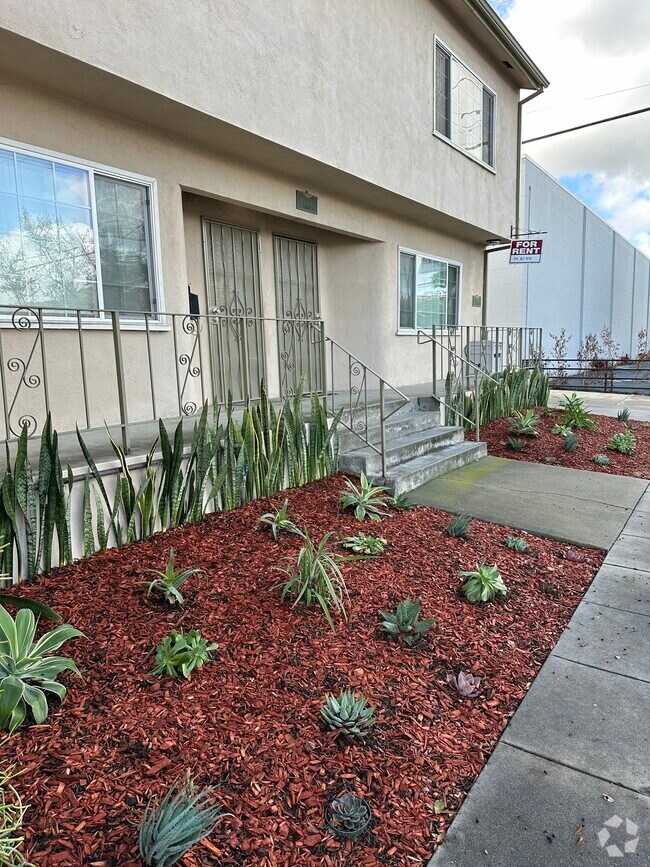 Apartments For Rent in Signal Hill, CA 73 Rentals