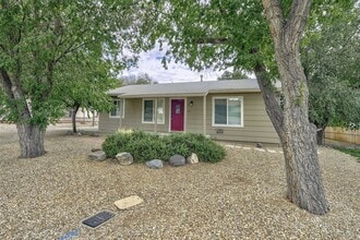Building Photo - 2111 Nolte Dr