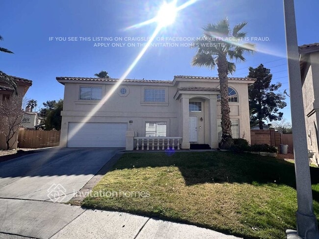 Building Photo - 251 Domani Dr