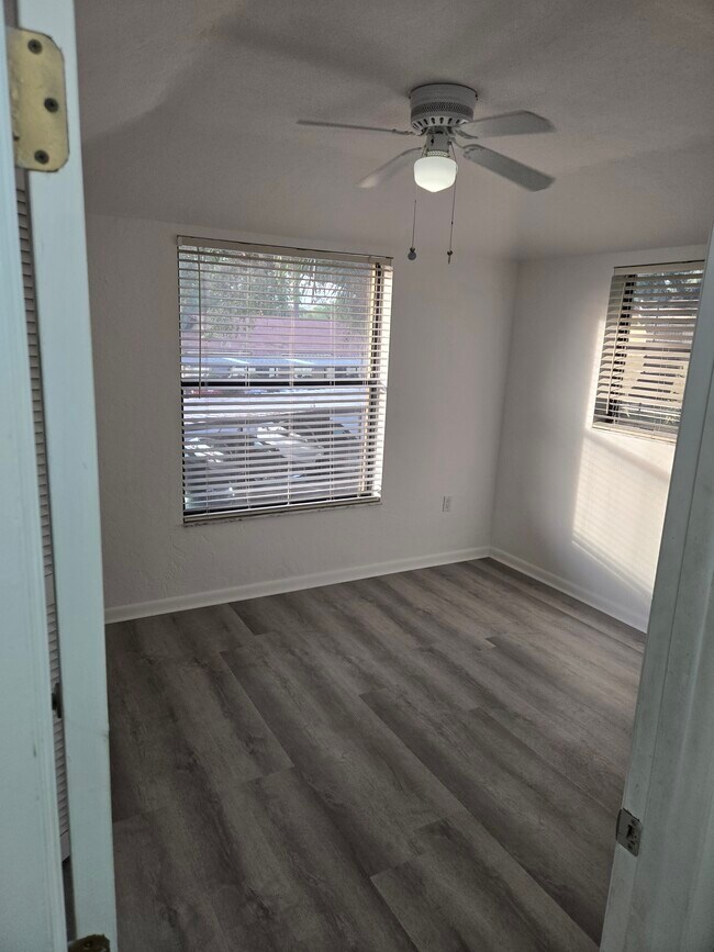 Foto del edificio - 2135 Golfside Village Dr