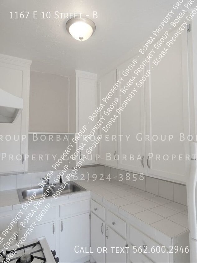 Primary Photo - SPACIOUS 1 BEDROOM 1 BATHROOM IN A GATED B...