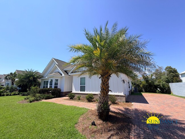 Building Photo - 210 Tropical Breeze Dr