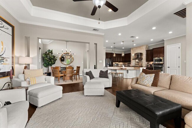 Foto del edificio - 4530 Miraval Loop