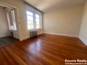 Building Photo - 1167 Boylston St