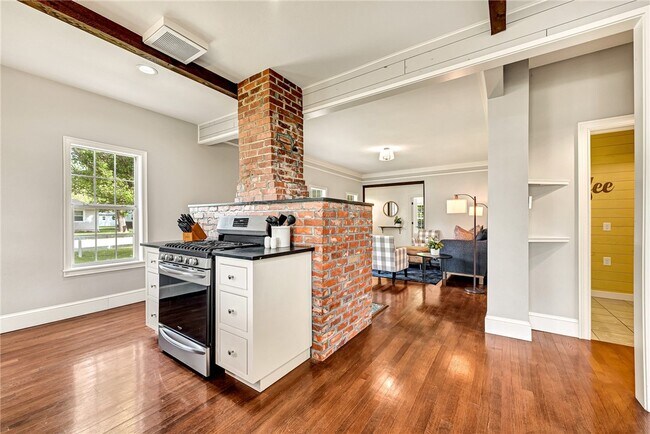 Foto del edificio - 801 NW C St