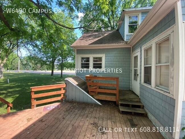 Foto del edificio - 2 Bedroom/ 2 Bath House in Ft. Atkinson, WI