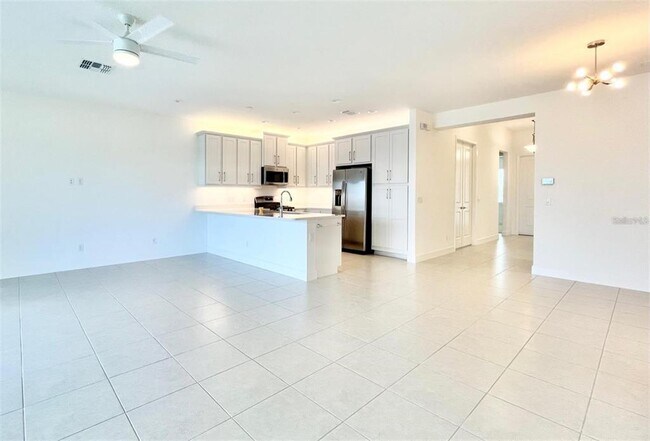 Building Photo - 5106 Sierra Falls Ct