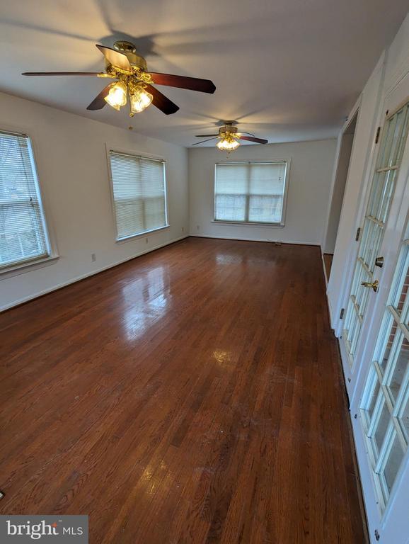 Foto del edificio - 2934 Craiglawn Rd