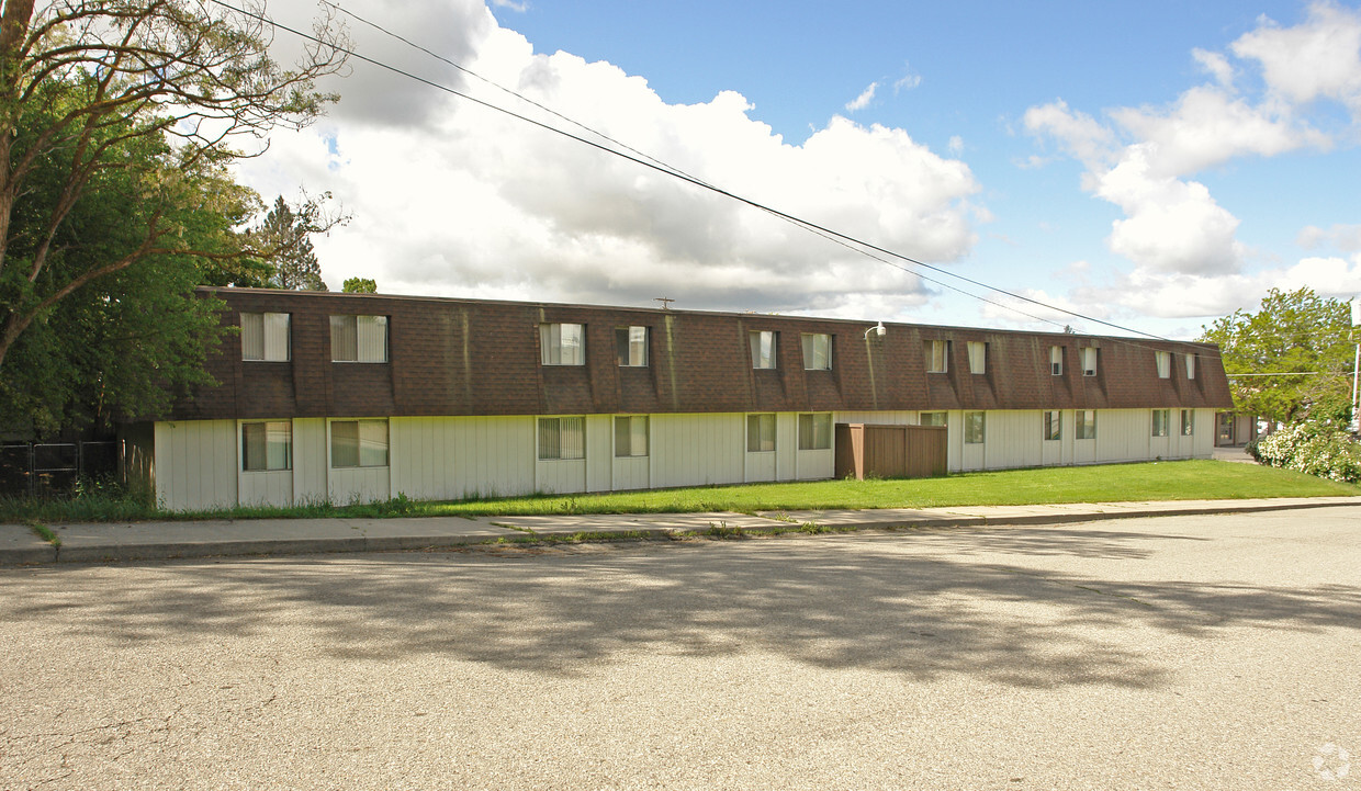 Primary Photo - 3115 E 29th Ave