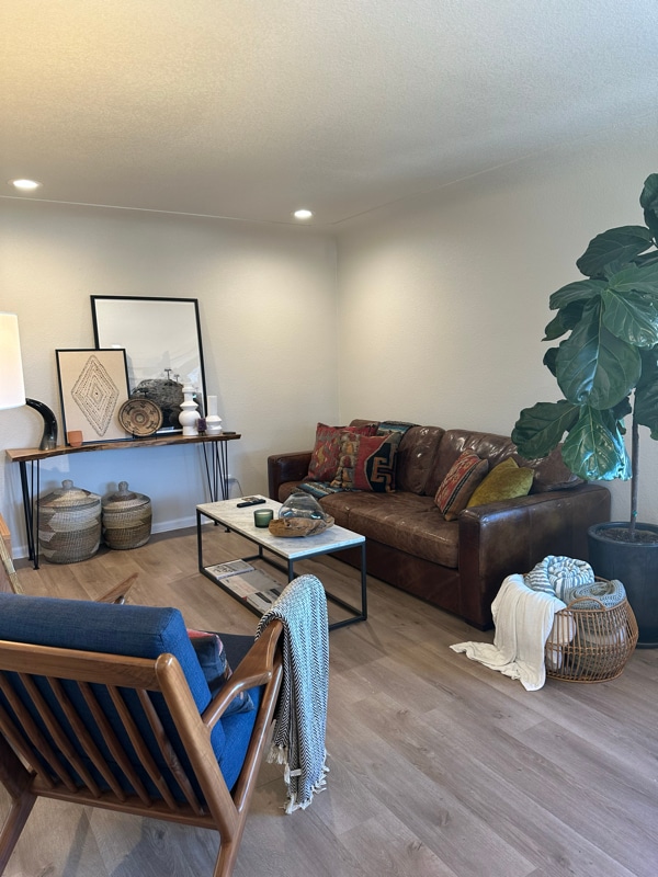 Photo - 3233 Jasmine St House