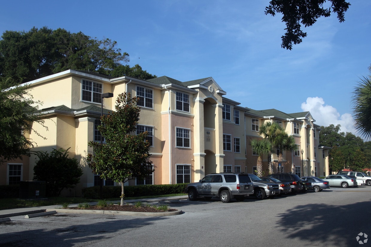 Brandywine Apartments Tampa, FL