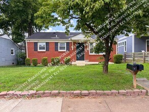 Building Photo - 610 N 2nd St