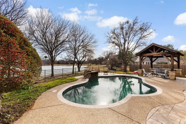 Building Photo - 706 Dover Pl