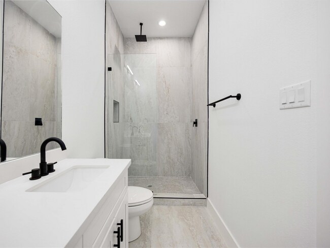Foto del edificio - 4101 Stassen St