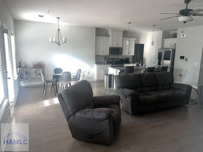 Foto del edificio - 315 Grayson Ave