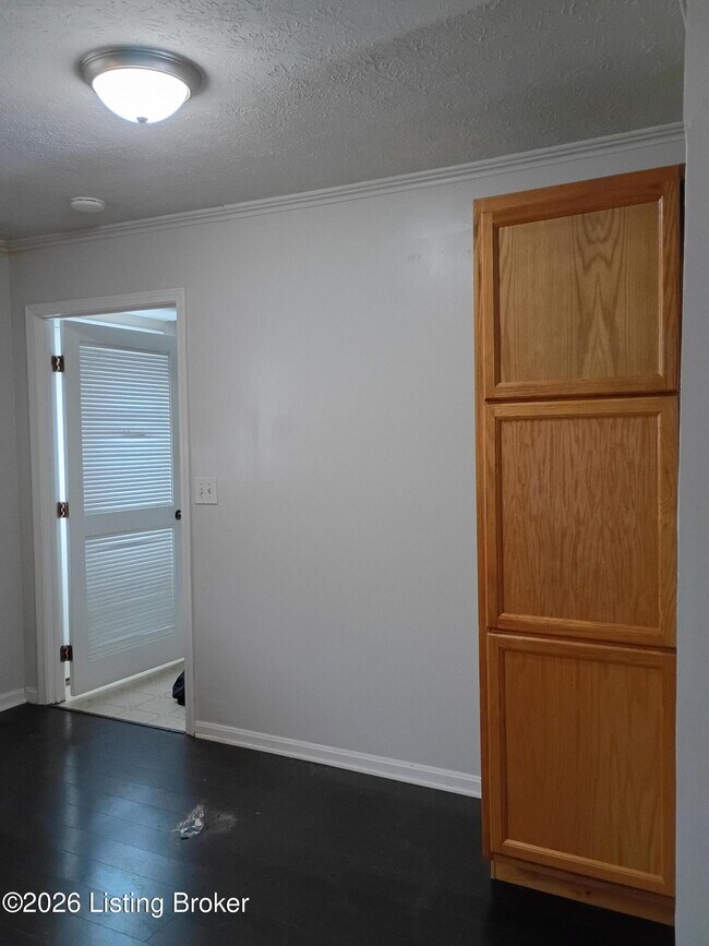 Foto del edificio - 110 Robert Ct