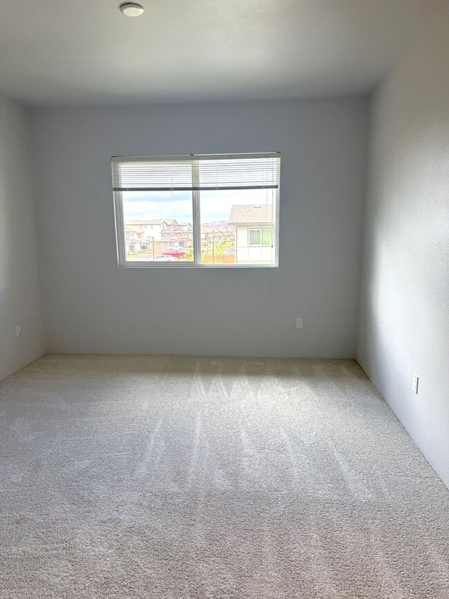 Building Photo - Kapili - Brand new two bedroom, two bath townhome with Garage