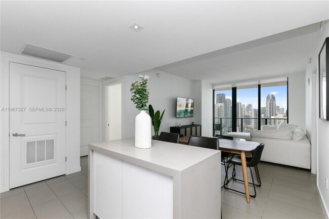 Foto del edificio - 1600 NE 1st Ave