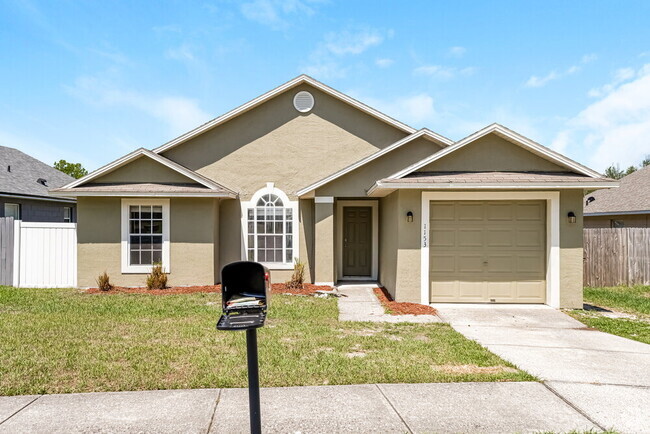 Building Photo - 1153 Sheeler Hills Dr