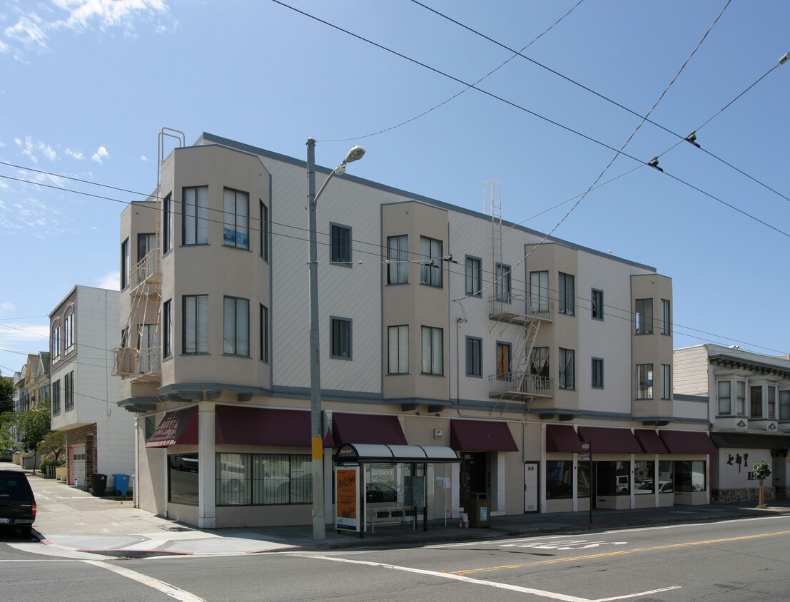 Building Photo - 301-315 Balboa St