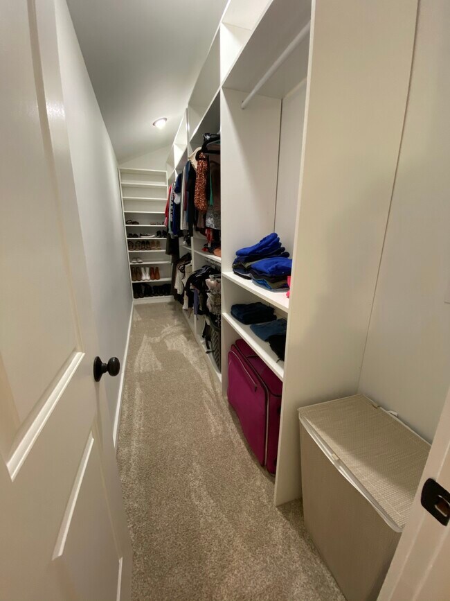 Building Photo - 814 County Route 12