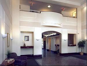 Foto del edificio - 650 Columbus Ave