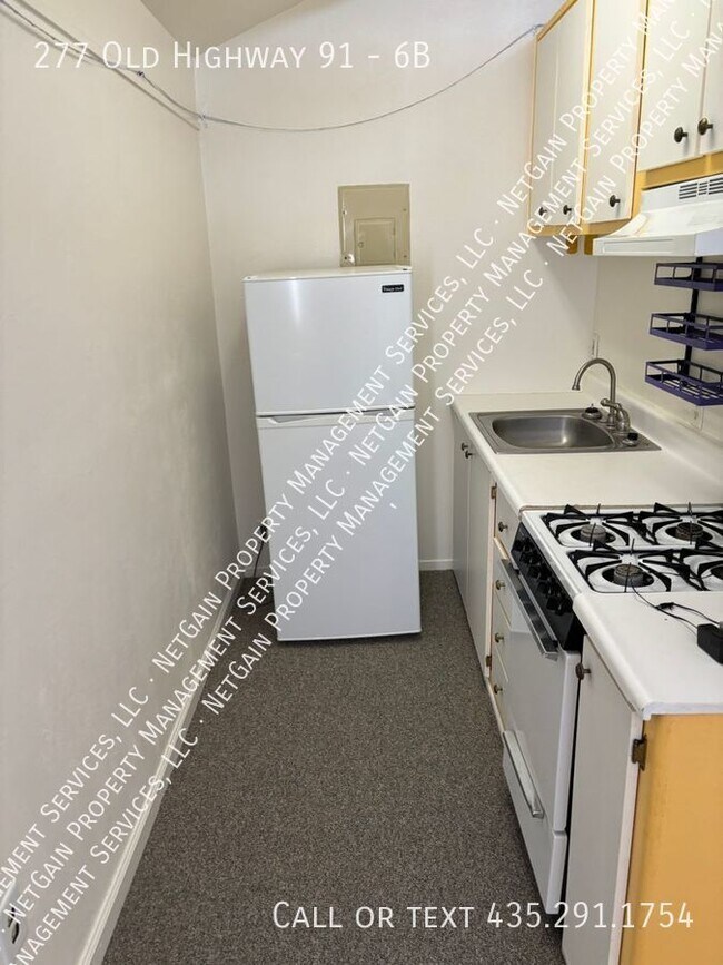 Foto del edificio - Parowan Studio Apartment