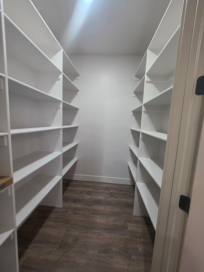 Foto del edificio - 2893 S 4300 W St