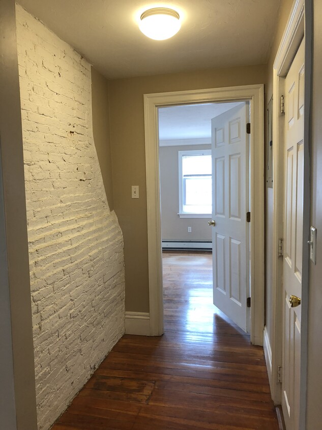 9 Milk St Unit 2, Newburyport, Ma 01950 - Apartments In Newburyport, Ma 