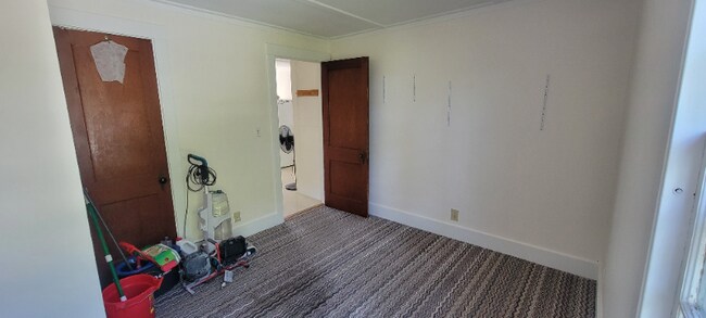 Foto del edificio - 361 Lakeside Ave