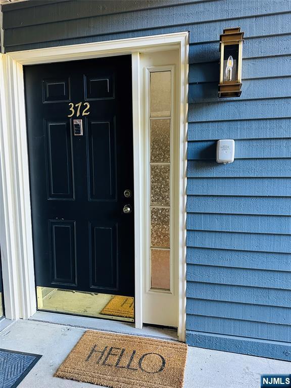 Building Photo - 372 Cambridge Dr