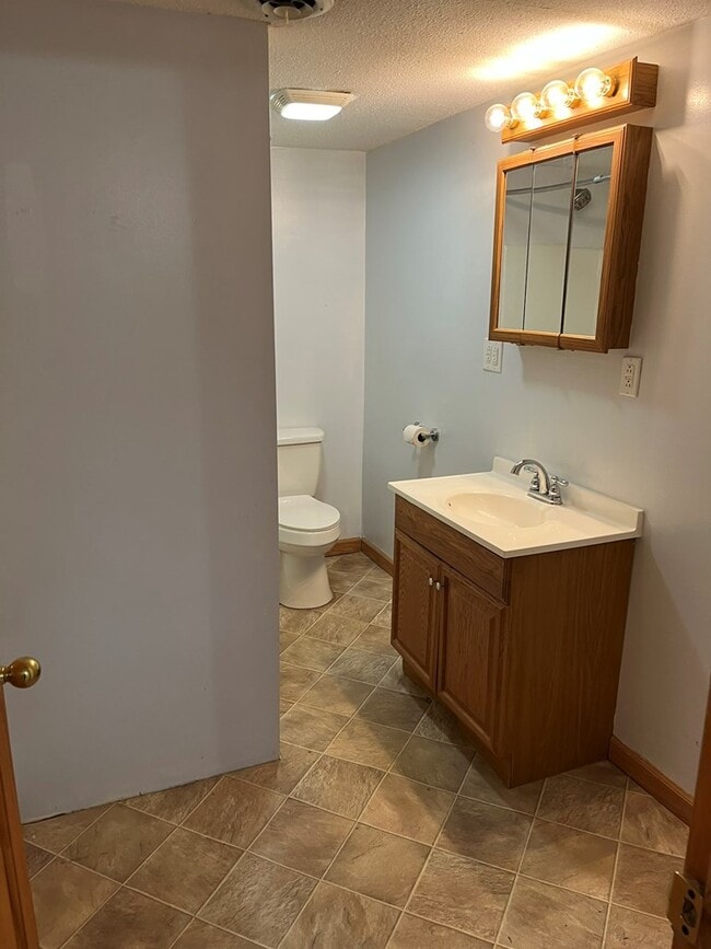 Foto del edificio - 35 Level Acres Dr