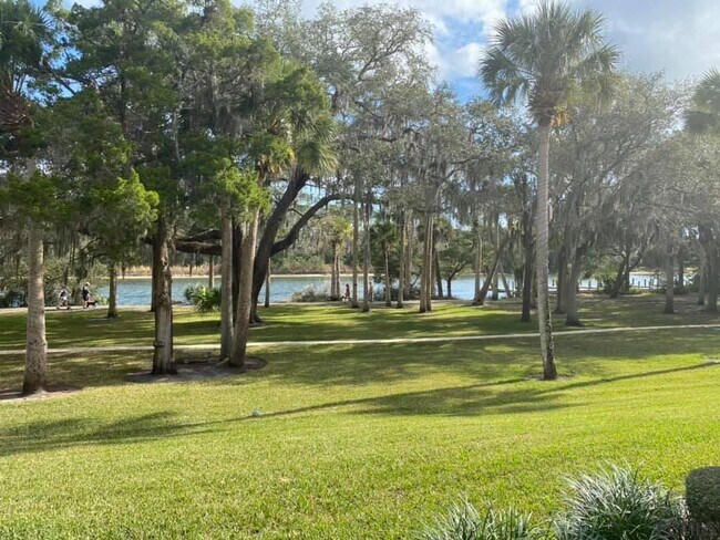 Building Photo - 100 Palm Harbor Pkwy