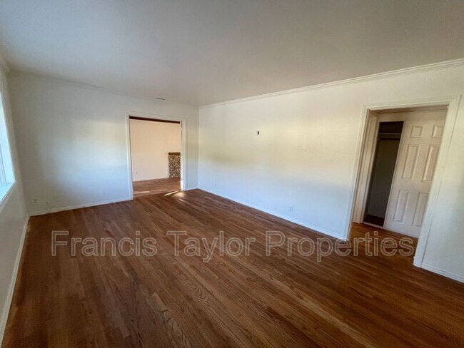 Foto del edificio - 551 N Citrus Ave