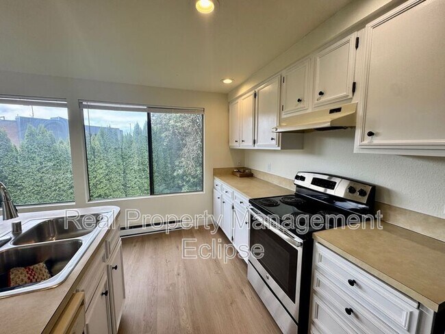 Foto del edificio - 17319 Stone Ct N
