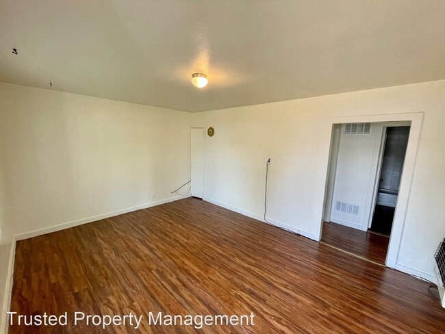 Building Photo - 2 br, 1 bath House - 438 Watson Road