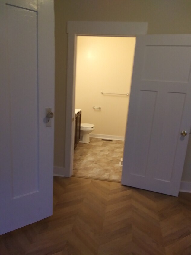 second bathroom - 932 Clark St