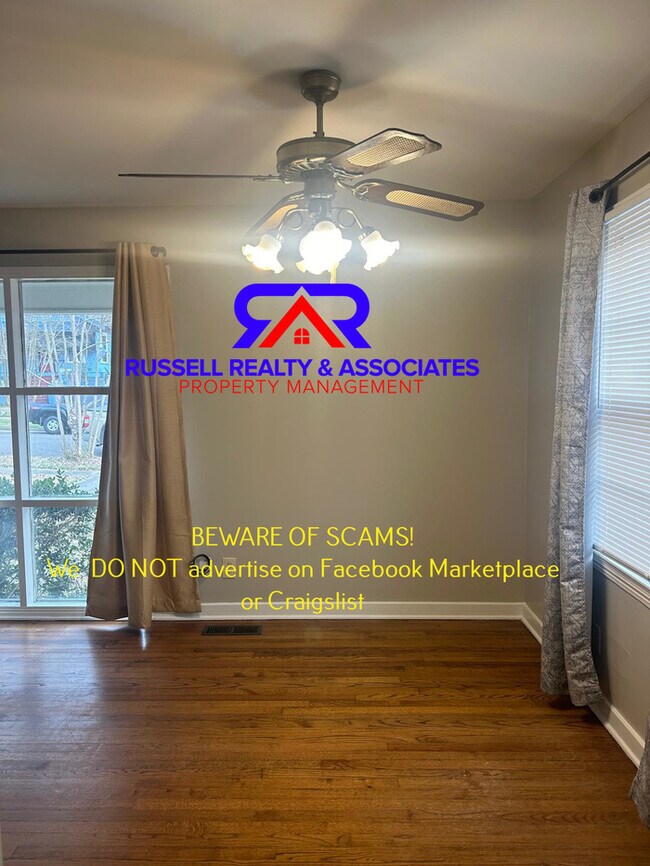 Foto del edificio - Cute, 3 Bedroom Eastlake Home