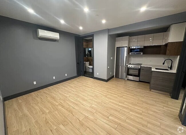 Building Photo - 78 Rockaway Ave