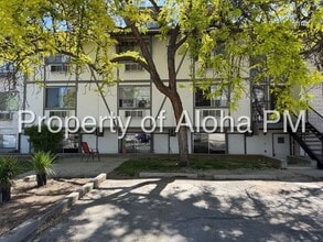 Building Photo - 337 N 17th St