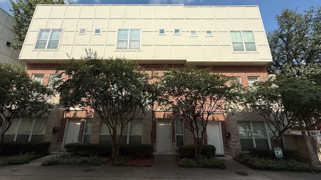 Building Photo - 1604 Tribeca Way