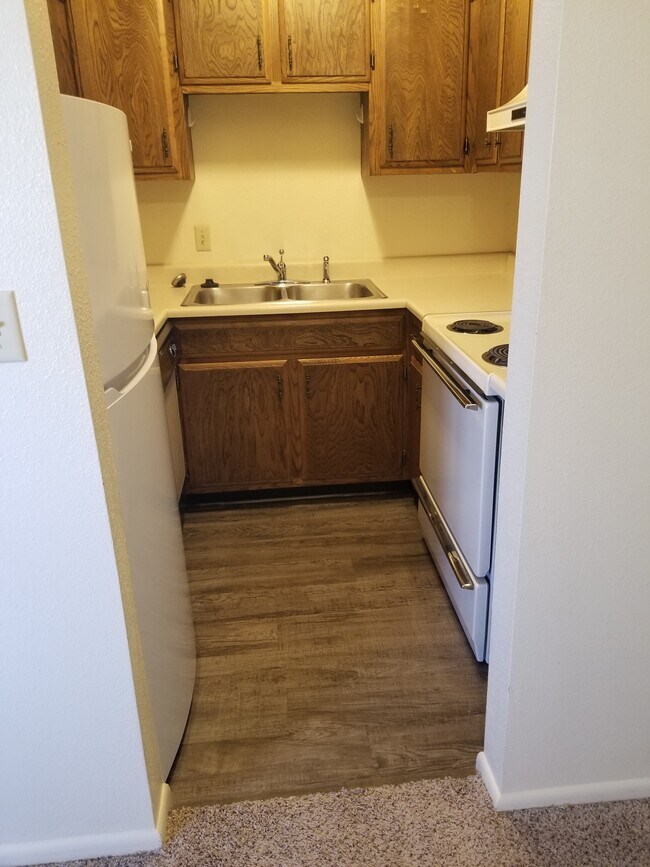 1920 Reynolds St Unit E, Laramie, WY 82072 Apartments in Laramie, WY