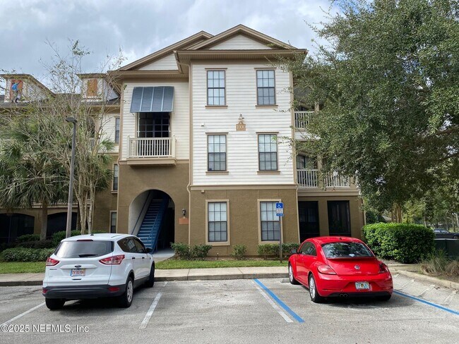 Foto del edificio - 12700 Bartram Park Blvd