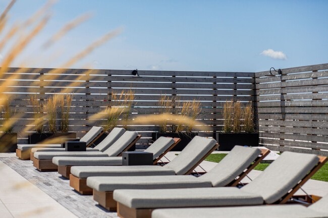 Building Photo - Canfield Park